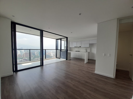 Apartamento en arriendo en Lalinde, Medellín · foto 11 de 23