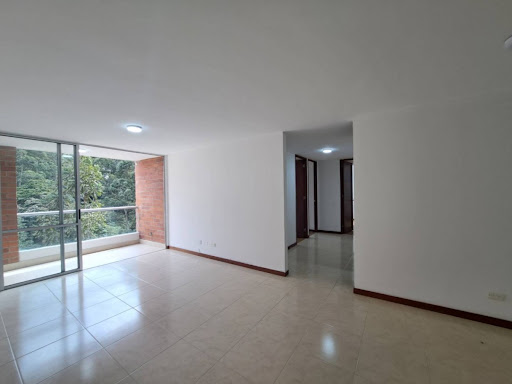 Apartamento en venta en Loma De Las Brujas, Envigado · foto 6 de 24