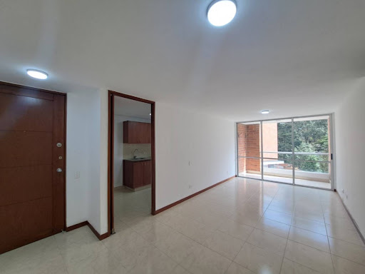 Apartamento en venta en Loma De Las Brujas, Envigado · foto 7 de 24
