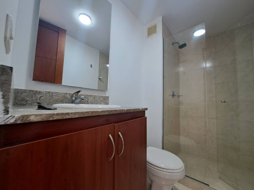 Apartamento en venta en Loma De Las Brujas, Envigado · foto 8 de 24