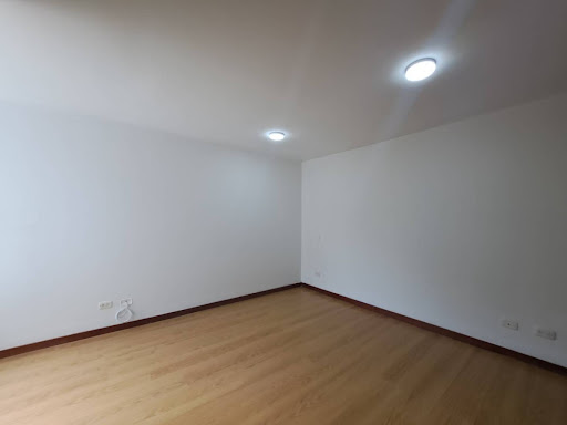 Apartamento en venta en Loma De Las Brujas, Envigado · foto 11 de 24