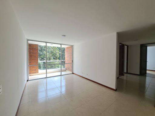 Apartamento en venta en Loma De Las Brujas, Envigado · foto 14 de 24