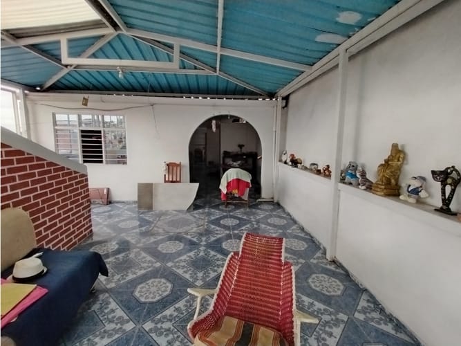 Casa de 7 alcobas en venta en Maria Cano, Palmira, 250 m² · foto 19 de 24