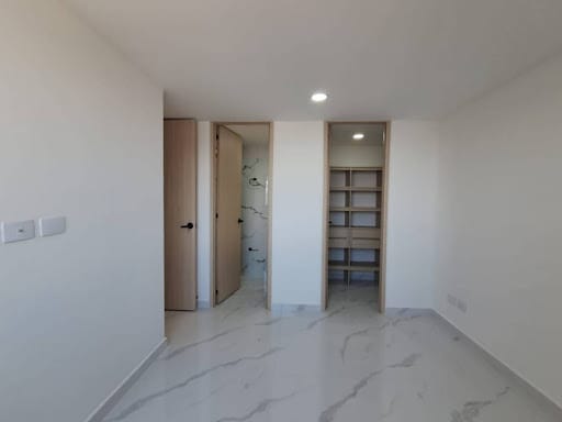 Apartamento de 3 alcobas en arriendo en Vegas De La Doctora, Medellín, 71 m² · foto 9 de 24