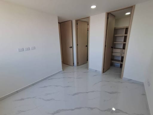 Apartamento de 3 alcobas en arriendo en Vegas De La Doctora, Medellín, 71 m² · foto 10 de 24