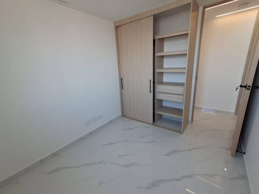 Apartamento de 3 alcobas en arriendo en Vegas De La Doctora, Medellín, 71 m² · foto 12 de 24