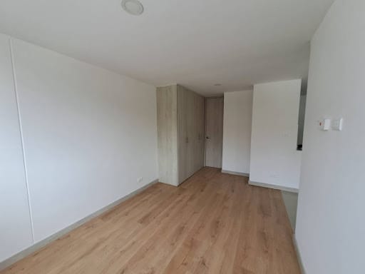 Apartaestudio en venta en Niquia, Medellín, 35 m² · foto 12 de 16