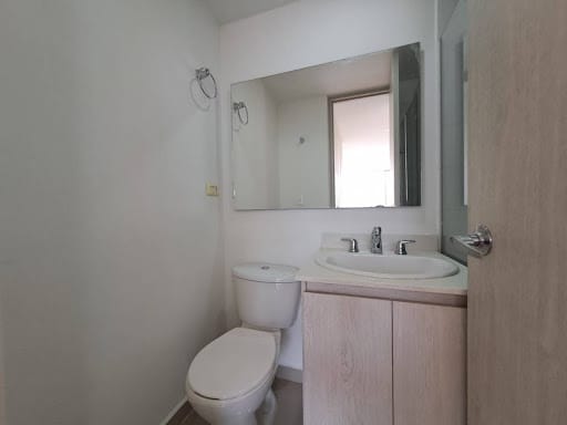 Apartaestudio en venta en Niquia, Medellín, 35 m² · foto 14 de 16