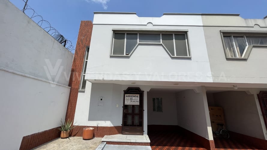 Casa en venta en Quinta Oriental, Cúcuta · foto 2 de 15