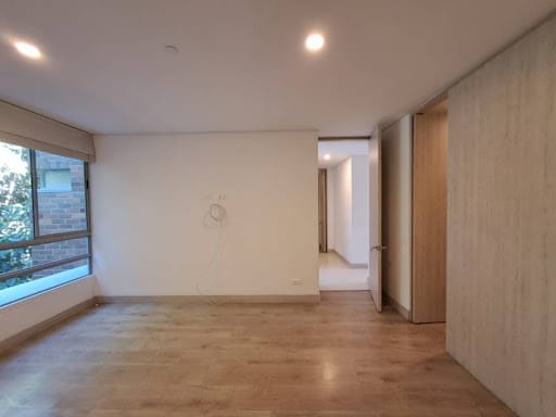 Apartamento de 3 alcobas en arriendo en Castropol, Medellín, 154 m² · foto 12 de 24