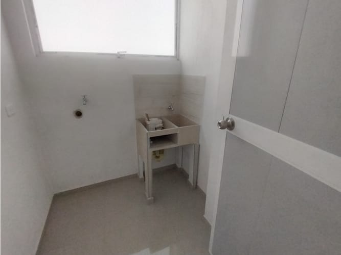 Apartamento de 2 alcobas en venta en Ub Bosque Versalles, Palmira, 65 m² · foto 14 de 20