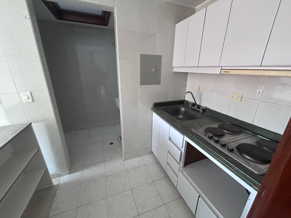 Apartamento en venta en Santa Barbara, Bogotá · foto 3 de 14