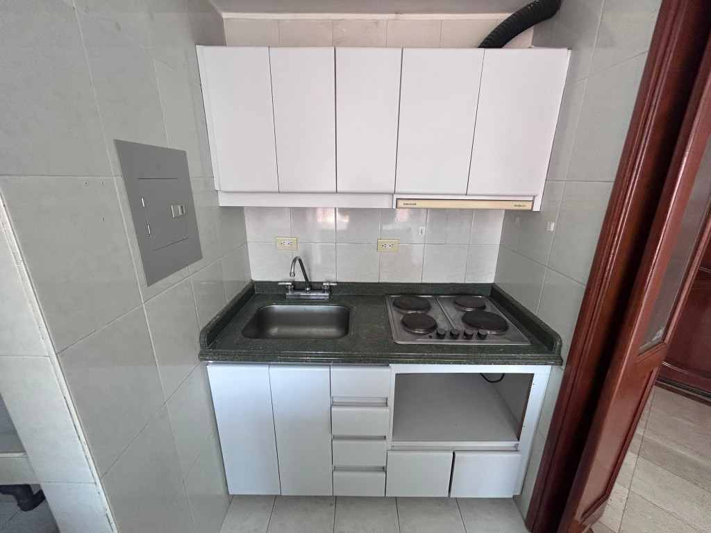 Apartamento en venta en Santa Barbara, Bogotá · foto 4 de 14