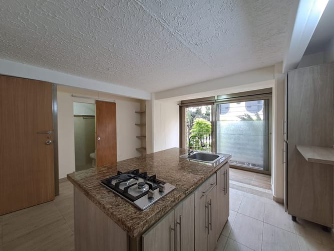 Studio for rent in La castellana, Medellín