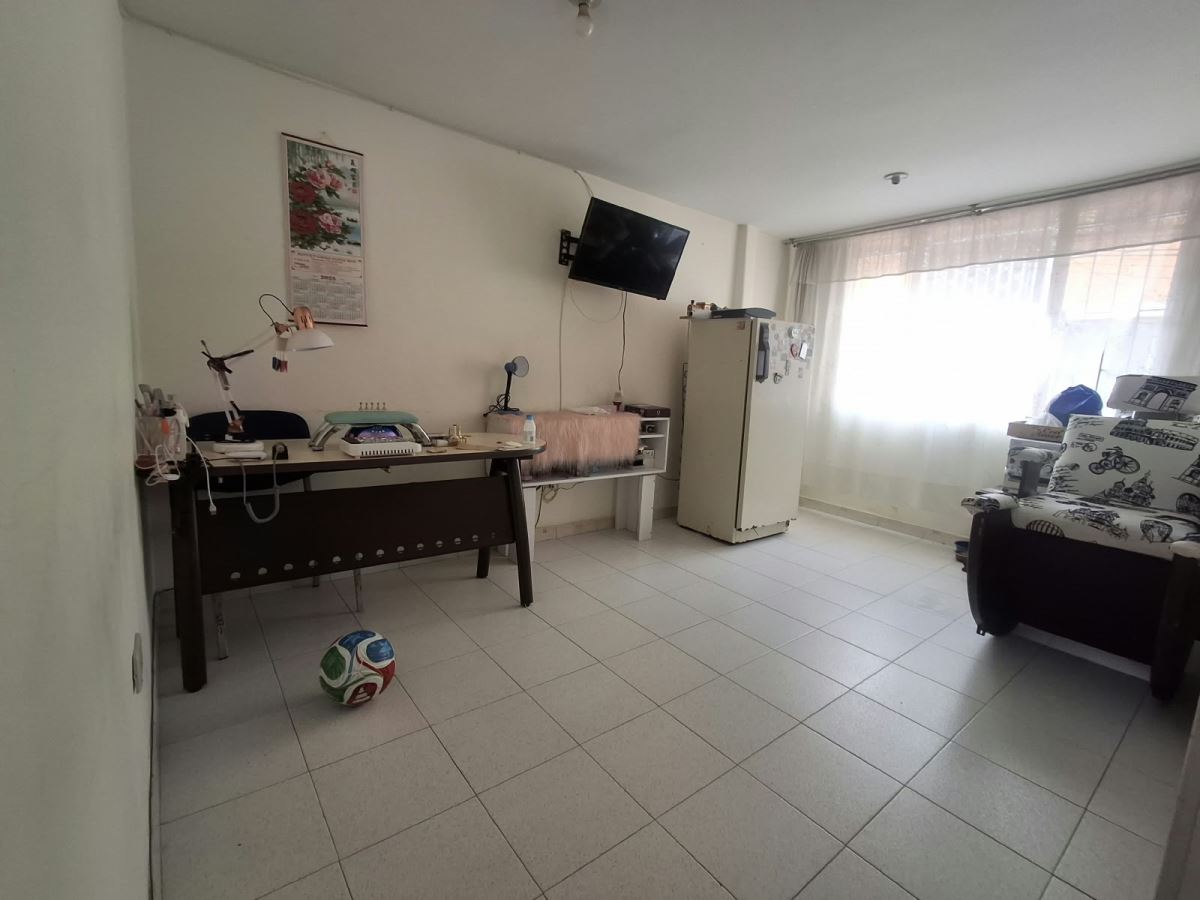 Casa en venta en Candelaria La Nueva Ii Sector, Bogotá · foto 4 de 9