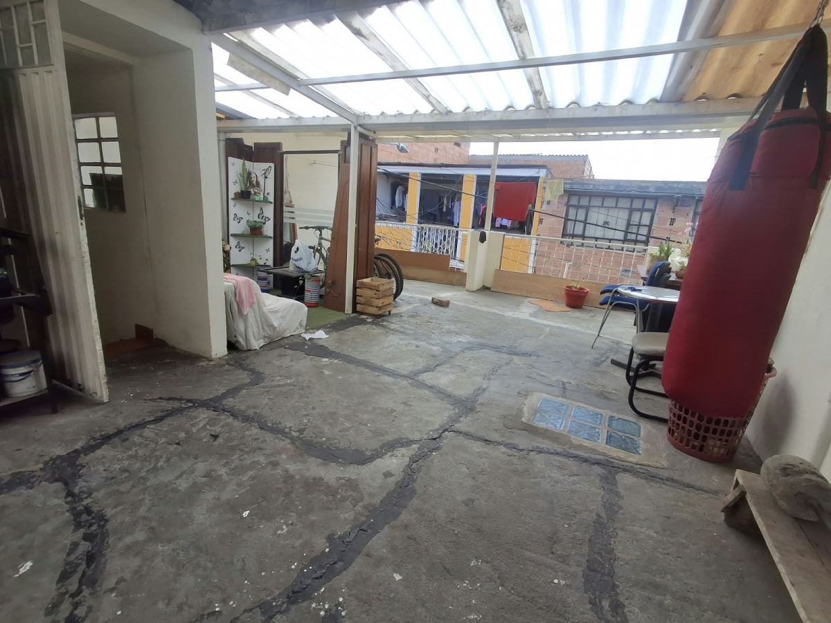 Casa en venta en Candelaria La Nueva Ii Sector, Bogotá · foto 8 de 9