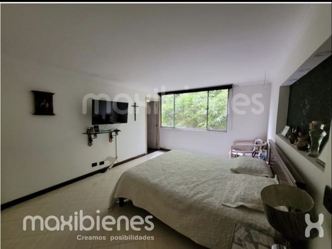 Apartamento de 3 alcobas en venta en Manila, Medellín, 142 m² · foto 3 de 7
