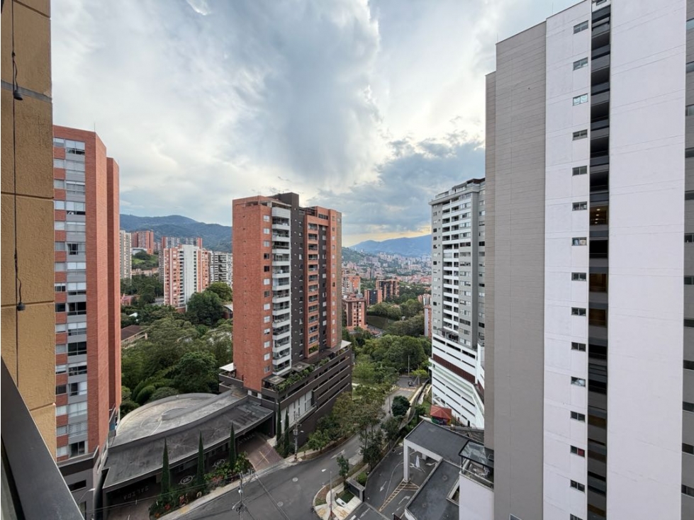 Apartamento en venta en Loma Benedictinos, Envigado · foto 10 de 24