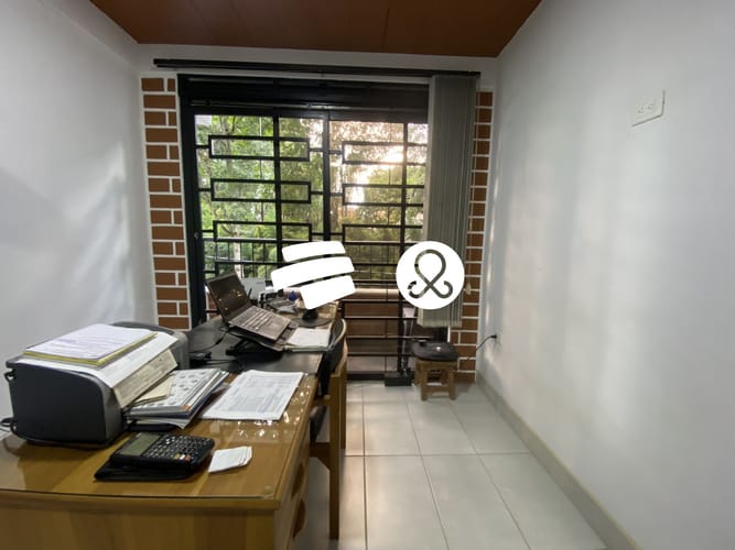 Casa de 8 alcobas en venta en Entreamigos, Sabaneta, 61 m² · foto 10 de 15
