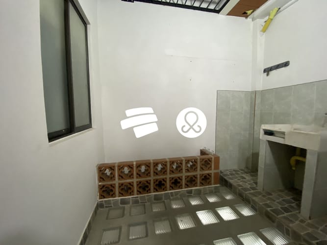 Casa de 8 alcobas en venta en Entreamigos, Sabaneta, 61 m² · foto 11 de 15