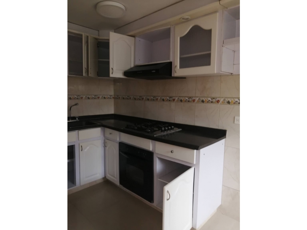 Apartamento en venta en Villas Del Mediterraneo, Bogotá · foto 11 de 19