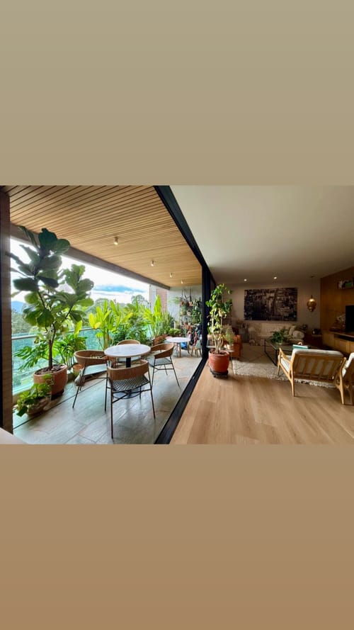 Apartamento en venta en Los Balsos, Medellín · foto 2 de 3
