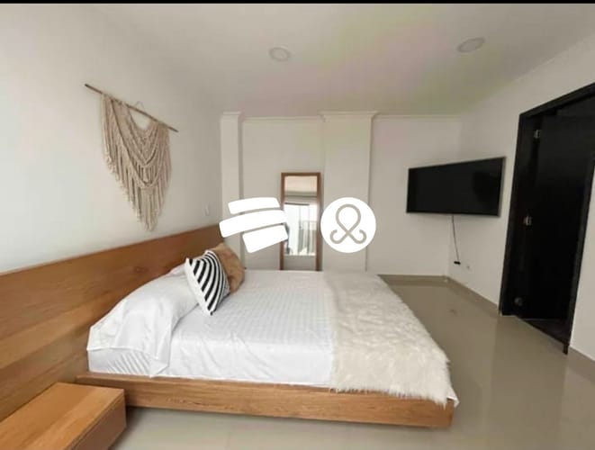 Apartamento de 3 alcobas en venta en Laureles, Medellín, 152 m² · foto 7 de 13