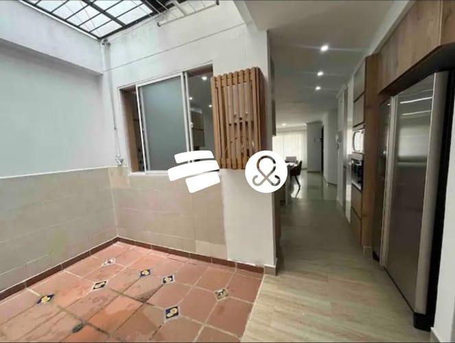 Apartamento de 3 alcobas en venta en Laureles, Medellín, 152 m² · foto 10 de 13