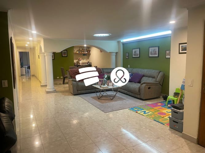 $1.300.000.000 en El Poblado