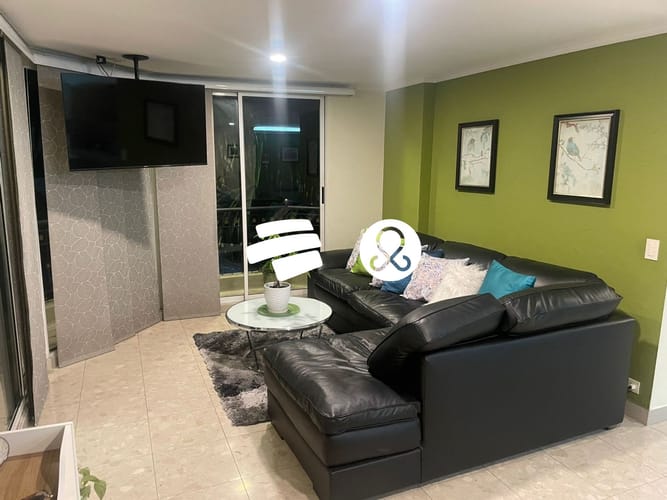 Apartamento de 3 alcobas en venta en El Poblado, Medellín, 170 m² · foto 2 de 12