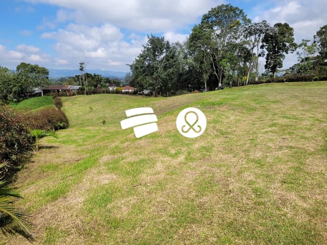 Lote en venta en El Carmen De Viboral, El Carmen de Viboral, 3282 m² · foto 3 de 5