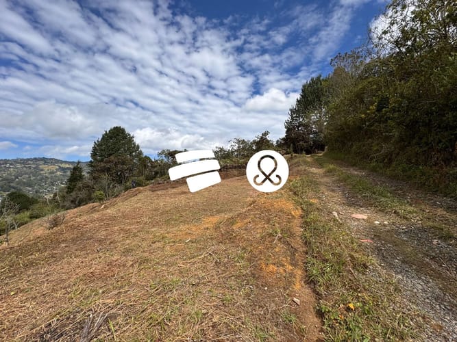 Lote en venta en El Molino, Guarne, 2600 m² · foto 5 de 13