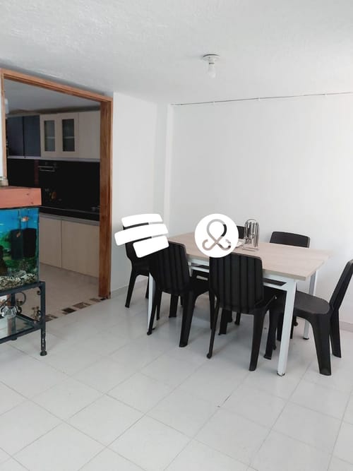 Casa de 4 alcobas en venta en Cabecera Urbana San Cristobal, Medellín, 166 m² · foto 3 de 14
