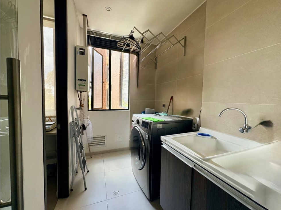 Apartamento en venta en Altos De Suba, Bogotá · foto 17 de 24