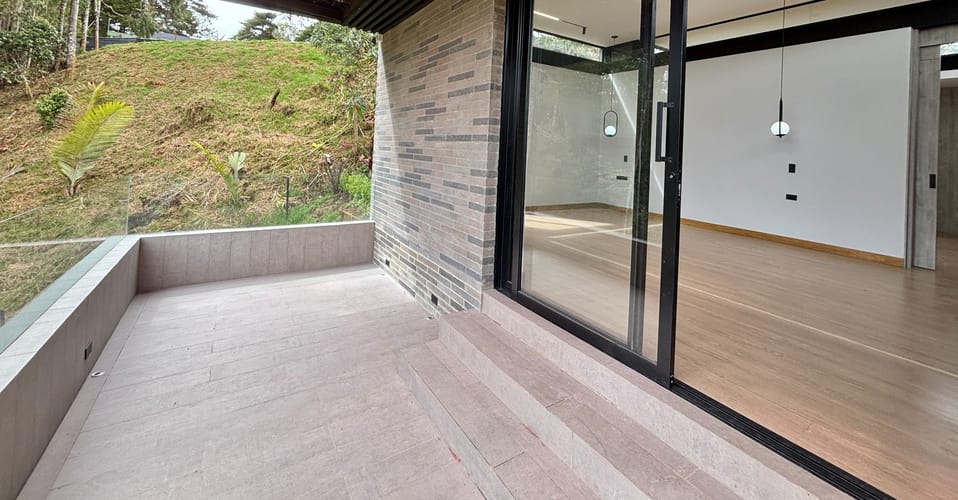 Casa de 4 alcobas en venta en Las Palmas, Envigado, 331 m² · foto 19 de 24