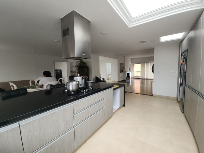 Apartamento en venta en Santa Barbara, Bogotá · foto 6 de 20