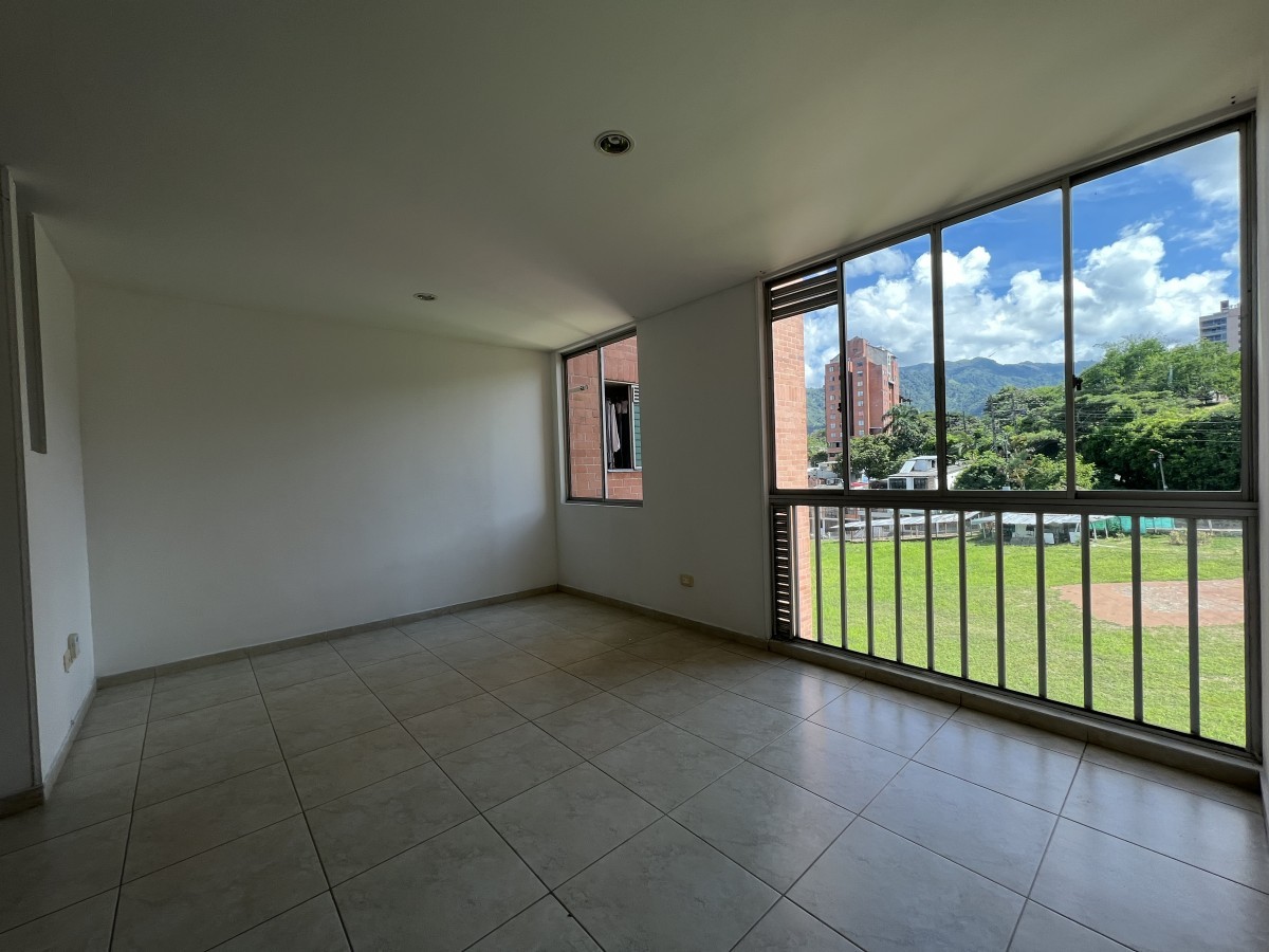 Apartamento en arriendo en Torreon De Piedra Pintada Et. Ii, Ibagué · foto 7 de 13