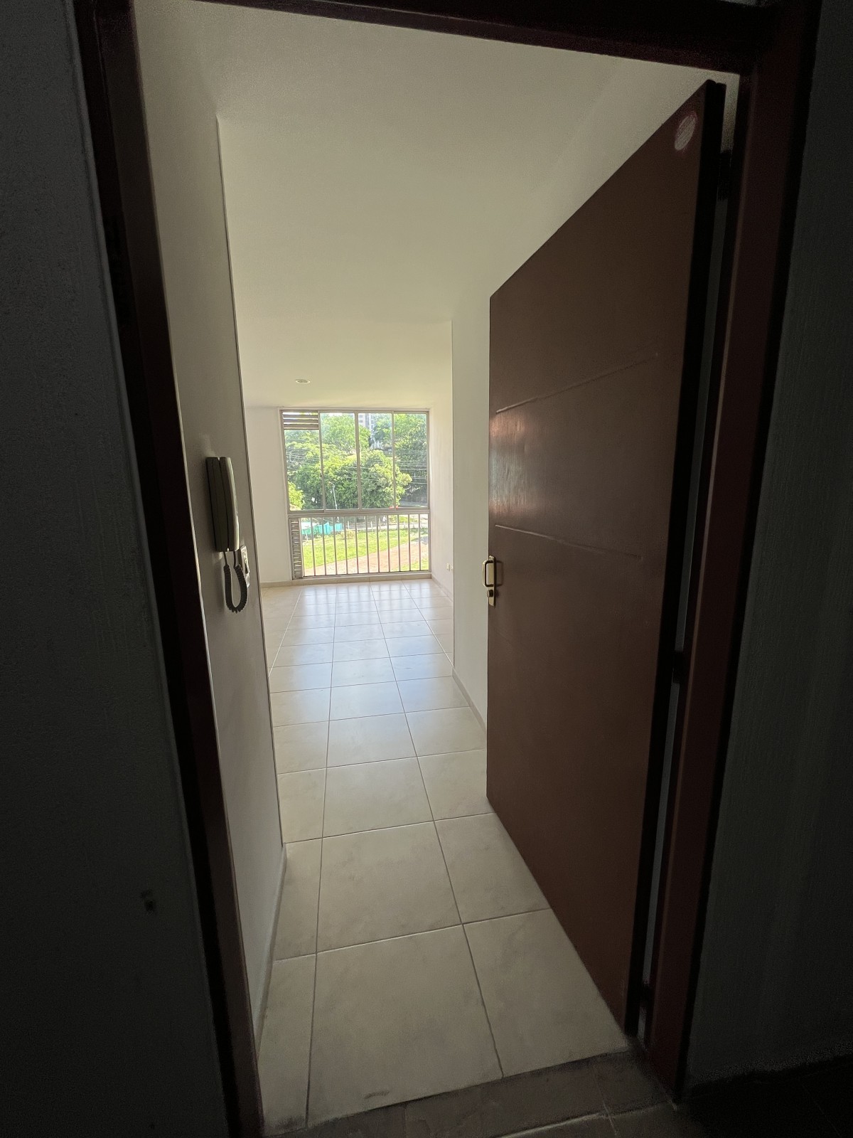 Apartamento en arriendo en Torreon De Piedra Pintada Et. Ii, Ibagué · foto 9 de 13