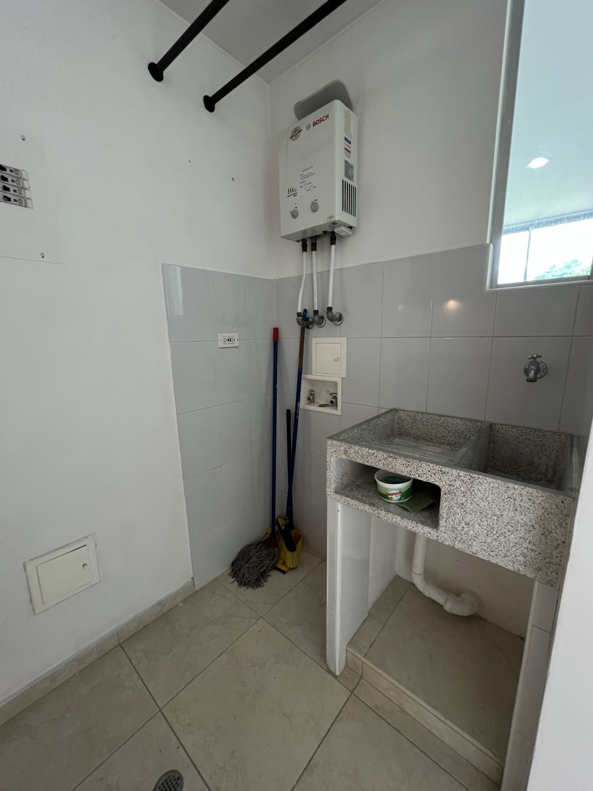 Apartamento en arriendo en Torreon De Piedra Pintada Et. Ii, Ibagué · foto 11 de 13