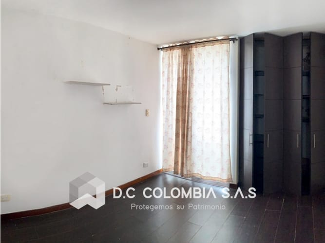 Casa de 3 alcobas en venta en Cr. Los Geranios, Armenia, 114 m² · foto 4 de 12