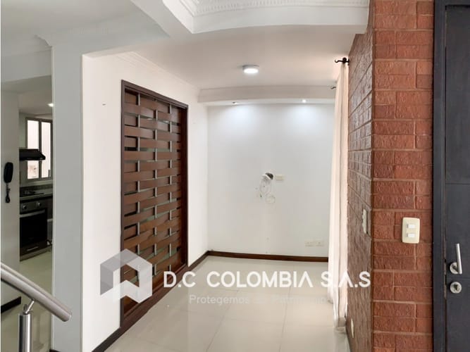 Casa de 3 alcobas en venta en Cr. Los Geranios, Armenia, 114 m² · foto 6 de 12