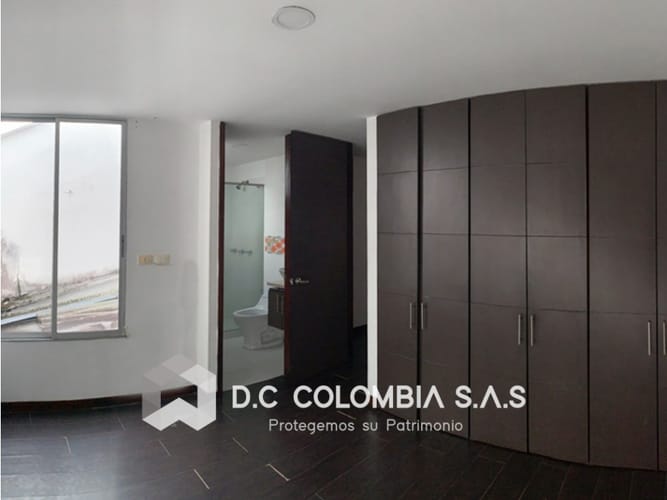 Casa de 3 alcobas en venta en Cr. Los Geranios, Armenia, 114 m² · foto 9 de 12