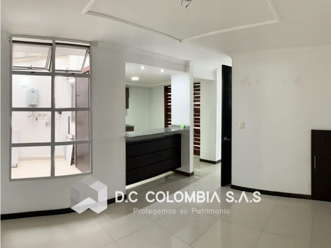 Casa de 3 alcobas en venta en Cr. Los Geranios, Armenia, 114 m² · foto 10 de 12