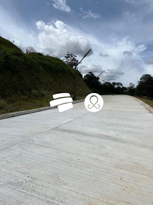 Lote en venta en Los Colegios, Rionegro, 2128 m² · foto 2 de 15