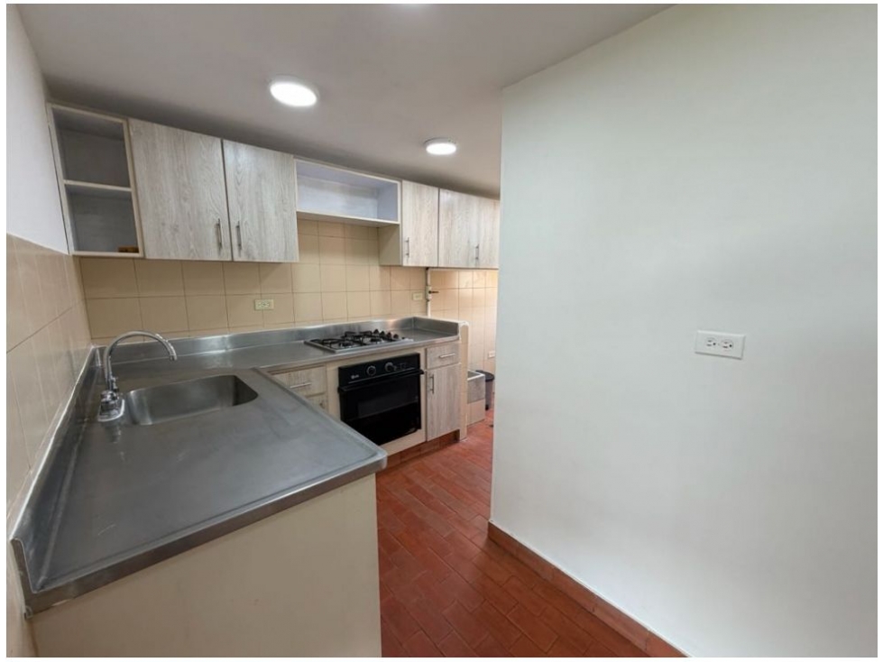 Apartamento en venta en Loma Benedictinos, Medellín · foto 11 de 20
