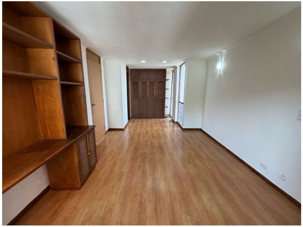 Apartamento en venta en Loma Benedictinos, Medellín · foto 15 de 20