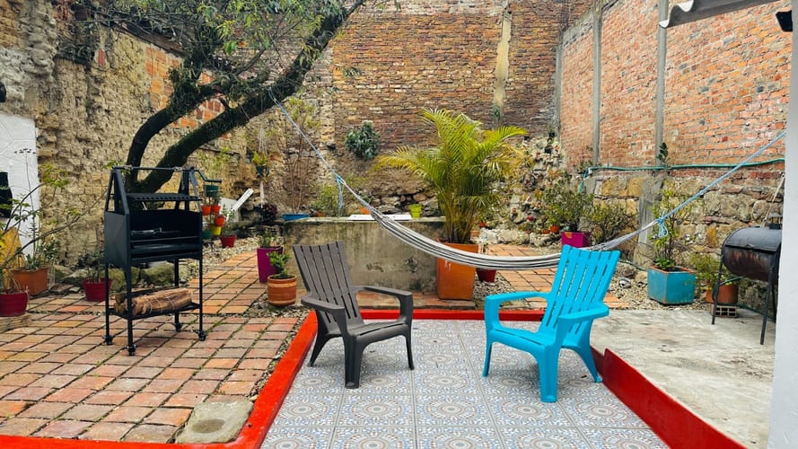 Casa de 3 alcobas en venta en La Candelaria, Bogotá, 240 m² · foto 2 de 11