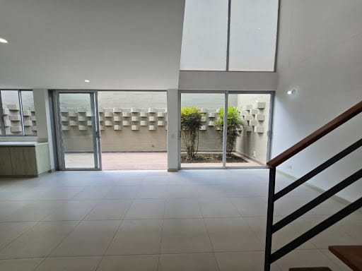 Casa de 3 alcobas en venta en Gualanday, Rionegro, 162 m² · foto 2 de 24