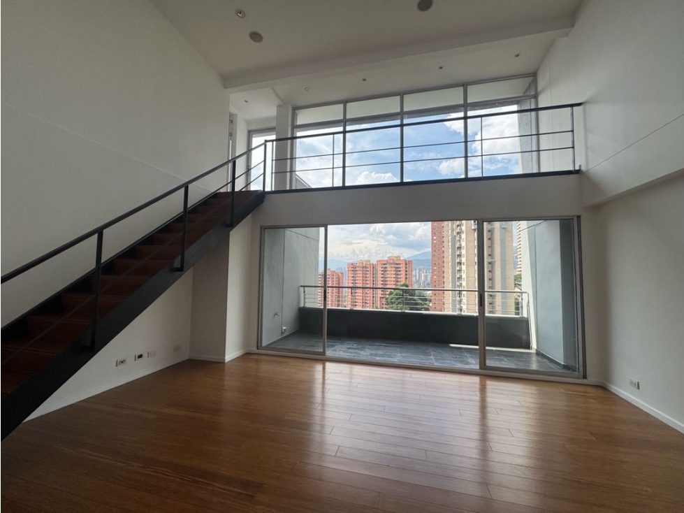 Apartamento en Arriendo en El Poblado, Medellín