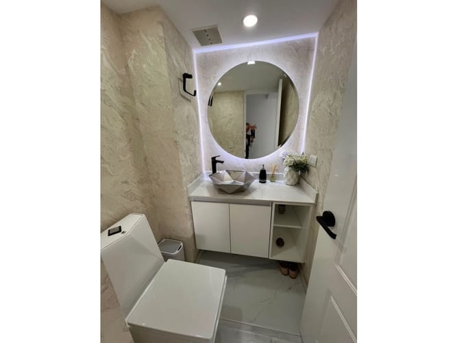 Apartamento de 3 alcobas en venta en Loma De Los Bernal, Medellín, 120 m² · foto 7 de 12